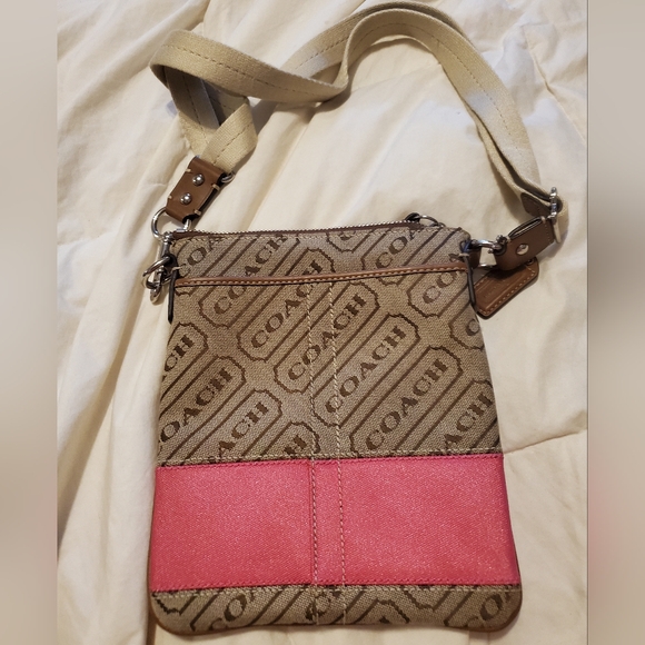 COACH Signature Crossbody Bag with Outside Pocket Khaki x Pink Shoulder bag - Picture 2 of 4